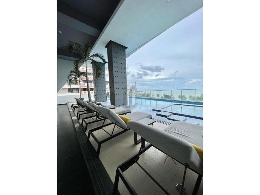 Element Av. Balboa Appartement